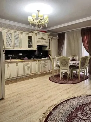 100 м², 3-комн. квартира, 7/8-1