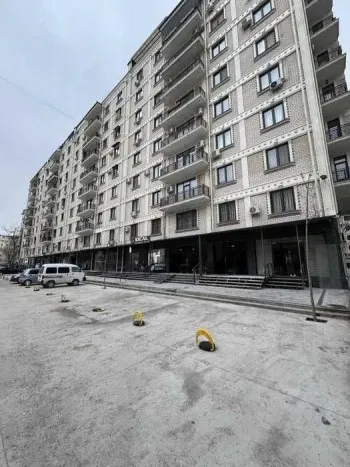 100 м², 4-комн. квартира, 10/10-0