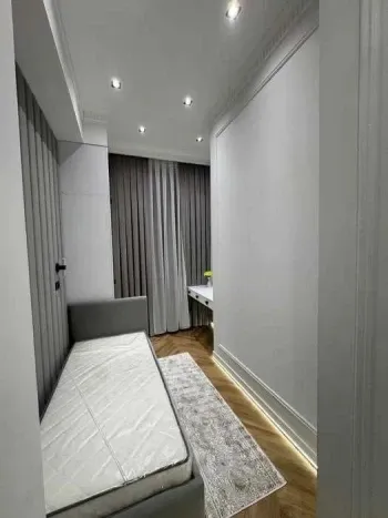 72 м², 3-комн. квартира, 4/8-3