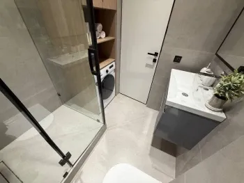 75 м², 2-комн. квартира, 2/12-1