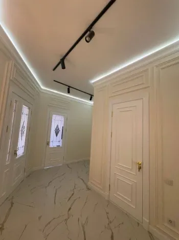 100 м², 3-комн. квартира, 8/10-3
