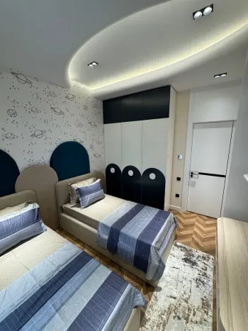 83 м², 3-комн. квартира, 3/10-2