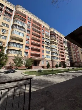 60 м², 2-комн. квартира, 7/9-0