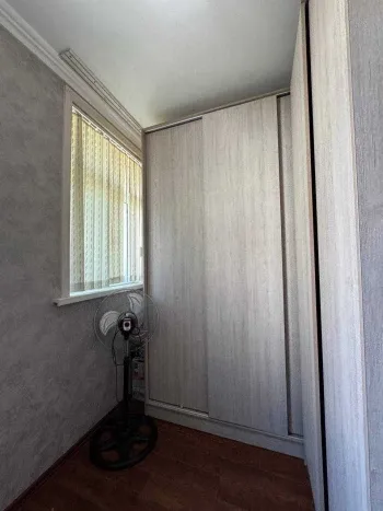 100 м², 3-комн. квартира, 4/9-1