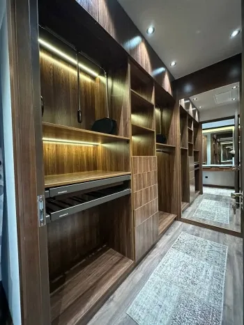 90 м², 2-комн. квартира, 5/11-0