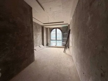 180 м², 5-комн. квартира, 8/11-3