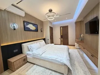 76 м², 3-комн. квартира, 9/25-0