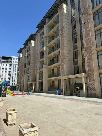 110 м², 4-комн. квартира, 7/7-1