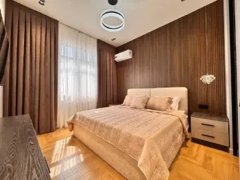 84 м², 4-комн. квартира, 8/8-2