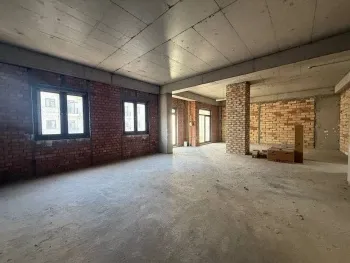 100 м², 4-комн. квартира, 6/6-3