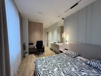 100 м², 4-комн. квартира, 12/12-3