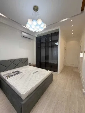 93 m², 3-xonali kvartira, 7/8-3