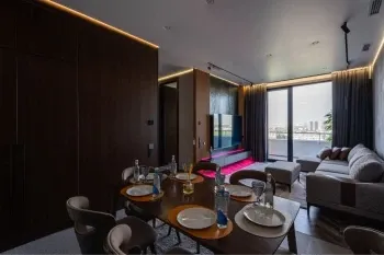 80 м², 3-комн. квартира, 12/15-0