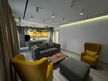 105 м², 3-комн. квартира, 8/9-3