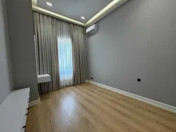 130 м², 4-комн. квартира, 2/10-1