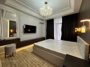 100 м², 4-комн. квартира, 5/11-3