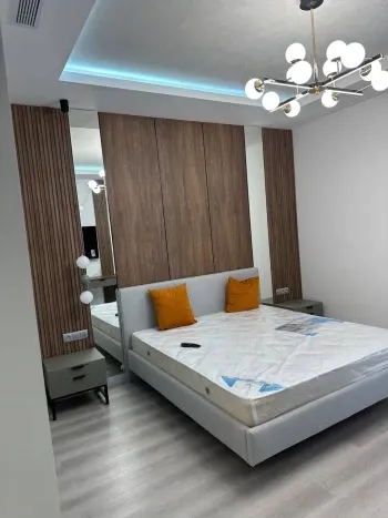 105 м², 3-комн. квартира, 8/10-3