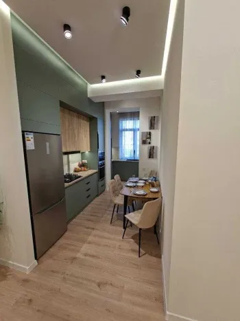 110 м², 4-комн. квартира, 2/10-3