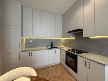 43 м², 2-комн. квартира, 3/10-3
