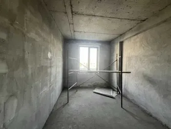 83 м², 3-комн. квартира, 4/9-3