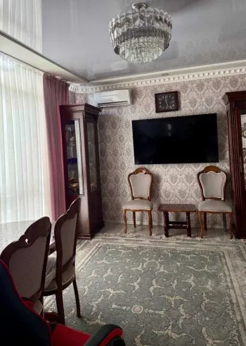 80 м², 3-комн. квартира, 7/7-1