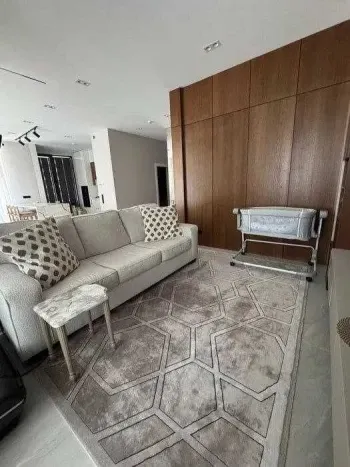 107 м², 4-комн. квартира, 3/18-1