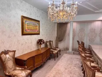 330 m², ko'p xonali kvartira, 4/5-1