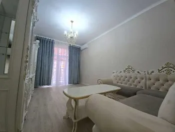 72 м², 3-комн. квартира, 2/8-3