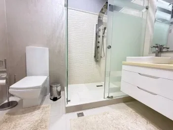 135 м², 3-комн. квартира, 5/6-2