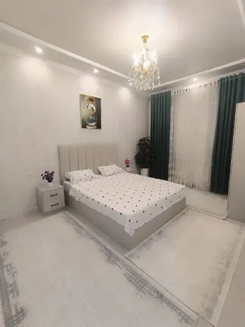 100 м², 3-комн. квартира, 8/10-2