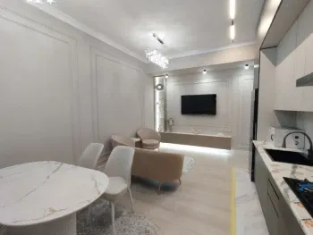 70 м², 3-комн. квартира, 3/9-1