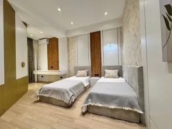 114 м², 3-комн. квартира, 2/10-2