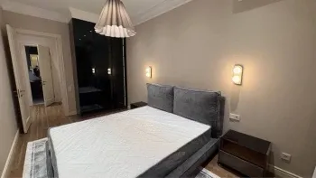 130 м², 4-комн. квартира, 8/10-1