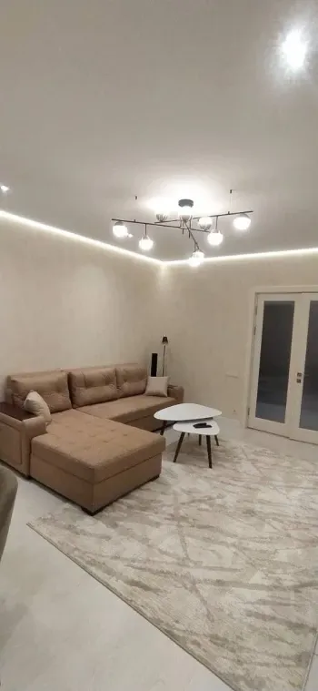 110 м², 3-комн. квартира, 10/12-0