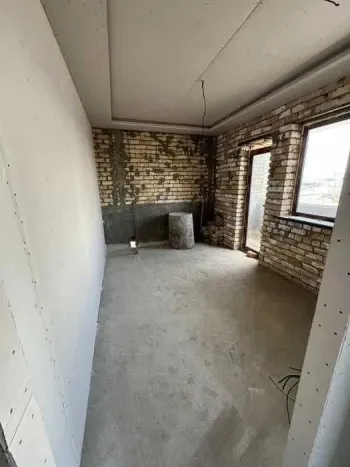 100 м², 4-комн. квартира, 10/10-3