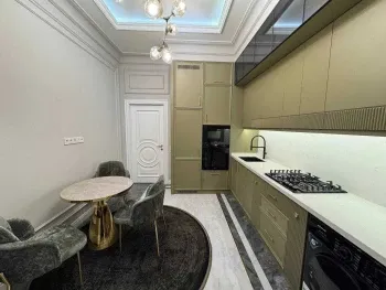76 м², 2-комн. квартира, 2/10-1