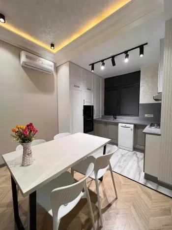 70 м², 3-комн. квартира, 9/10-1