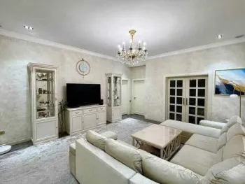 136 м², 4-комн. квартира, 8/9-0