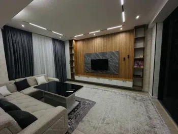 78 м², 2-комн. квартира, 3/10-0