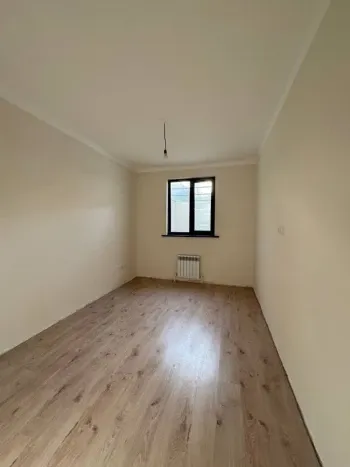 104 м², 5-комн. квартира, 1/9-0