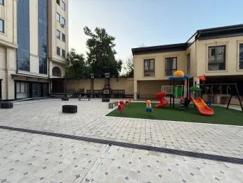 222 m², ko'p xonali kvartira, 9/11-3