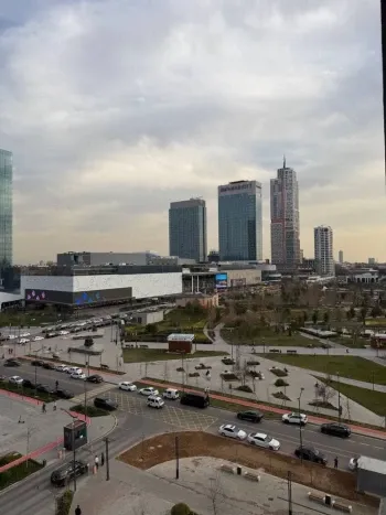 220 м², 5-комн. квартира, 8/9-0