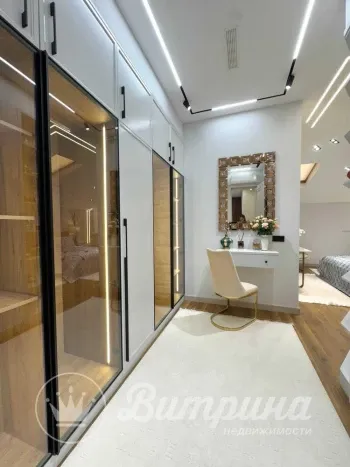 127 м², 4-комн. квартира, 8/9-1