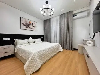 130 м², 4-комн. квартира, 5/10-0