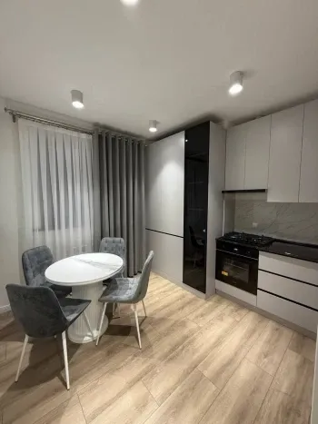 58 м², 2-комн. квартира, 10/10-1