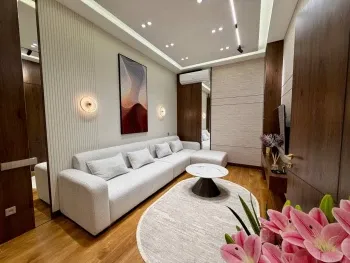 61 m², 3-xonali kvartira, 3/12-1