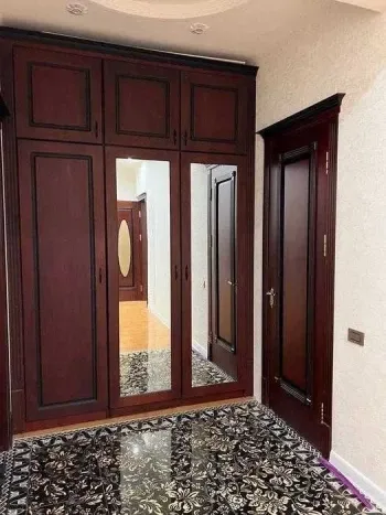 150 м², 4-комн. квартира, 2/7-1