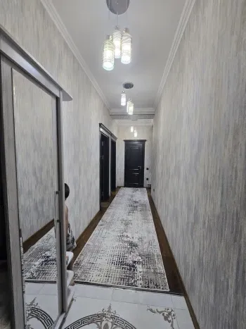 70 м², 2-комн. квартира, 1/10-1