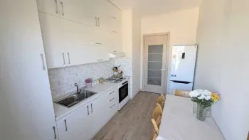 52 м², 2-комн. квартира, 13/13-2