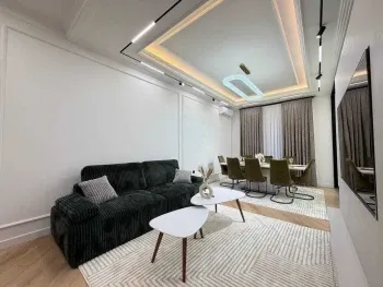 250 м², 5-комн. квартира, 8/8-1